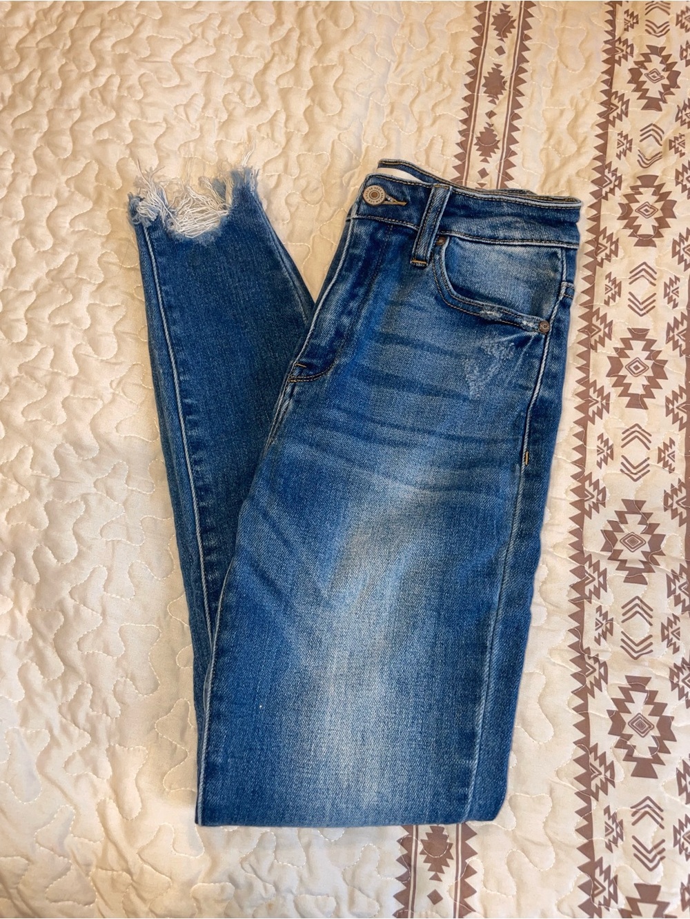 KanCan Medium Blue Skinny Jeans with Frayed Hem